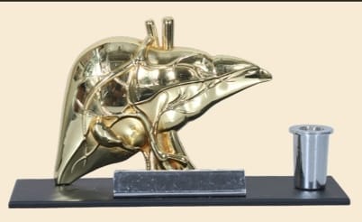 metal table top small glass with liver
